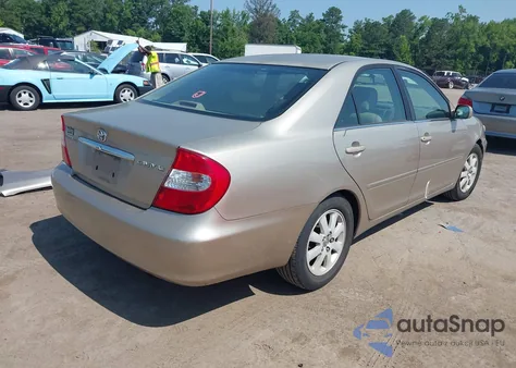 2003 Toyota Camry Xle z USA, uszkodzony, nr VIN 4T1BE30K43U693483